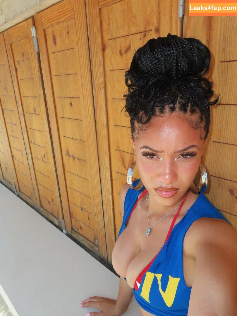 nydiahsoto / https: leaked photo photo #0002