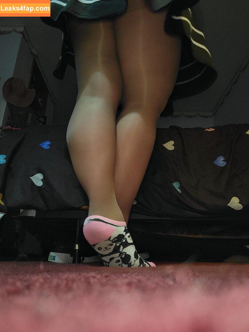 Nylonsandsocks / nylon_and_socks leaked photo photo #0145