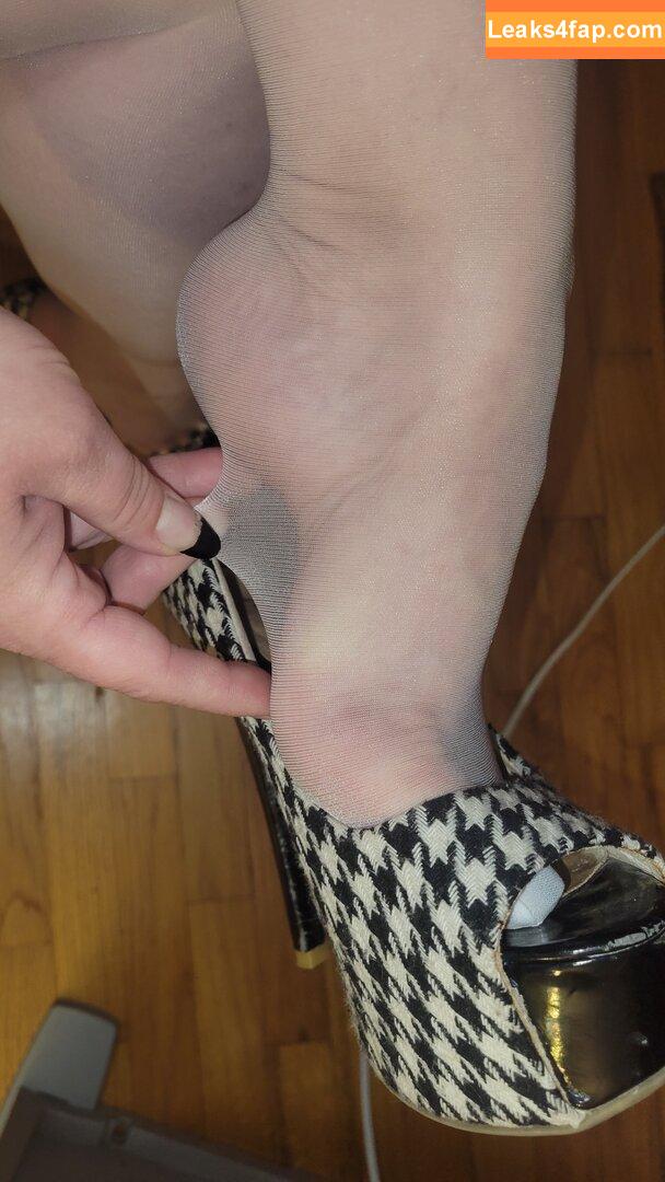 Nylonsandsocks / nylon_and_socks leaked photo photo #0158