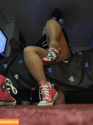 Nylonsandsocks photo #0130