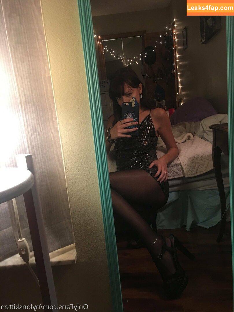 nylonskitten / sheernylonskitten leaked photo photo #0173