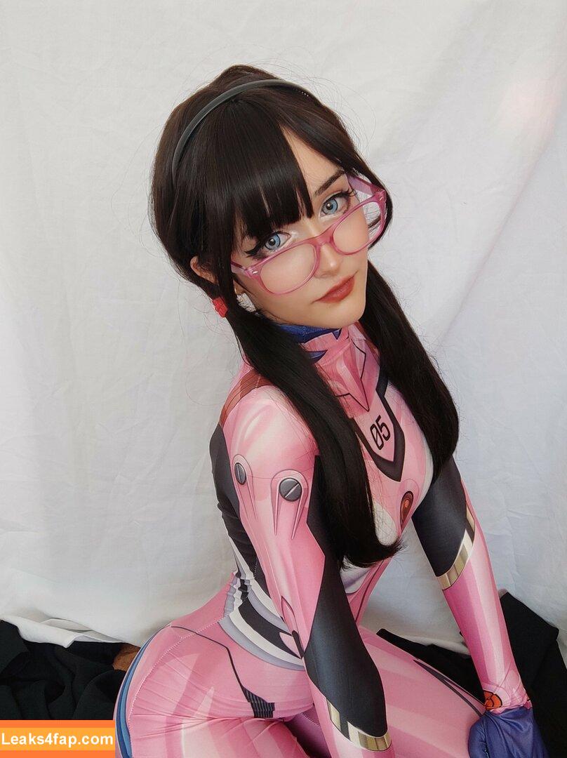 Nyukix / nyukix_ / omgcosplay leaked photo photo #0013