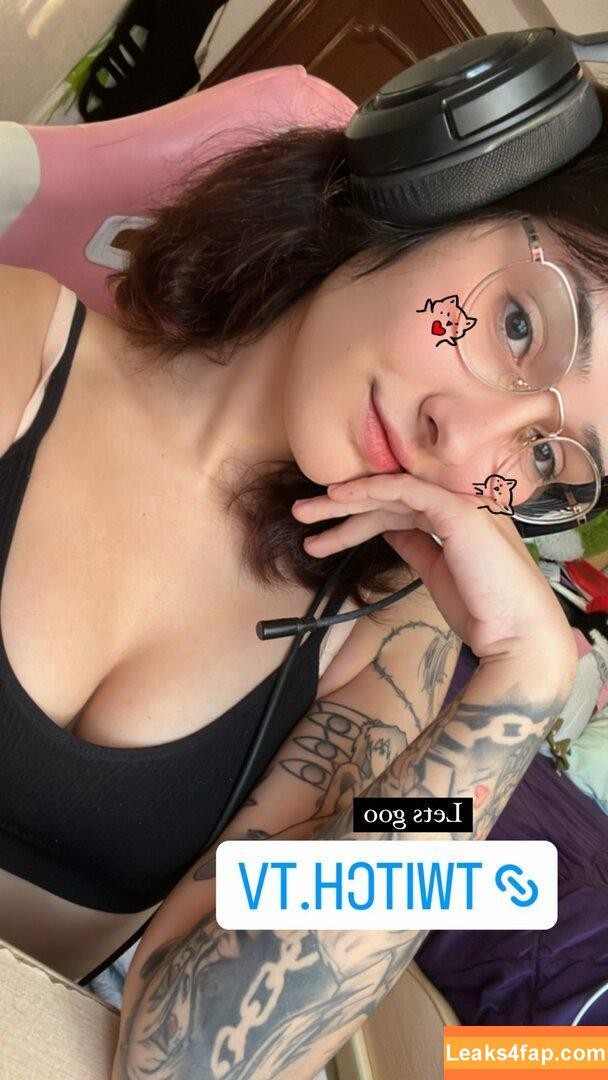 Nyukix / nyukix_ / omgcosplay leaked photo photo #0639