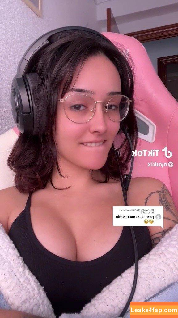 Nyukix / nyukix_ / omgcosplay leaked photo photo #0643