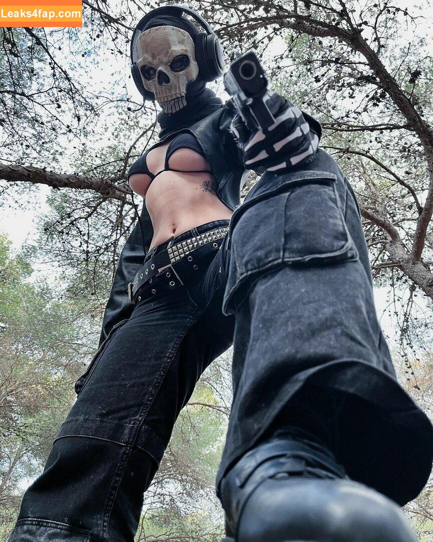 Nyukix / nyukix_ / omgcosplay leaked photo photo #0944