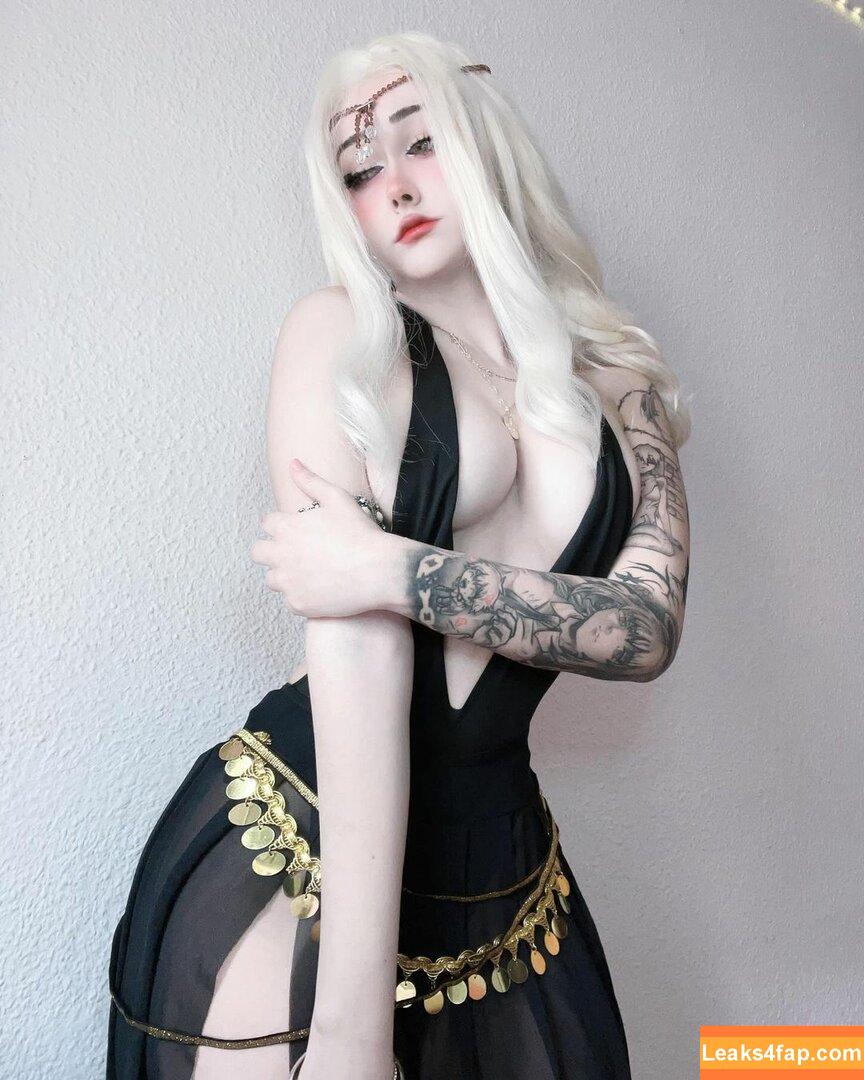 Nyukix / nyukix_ / omgcosplay leaked photo photo #0953