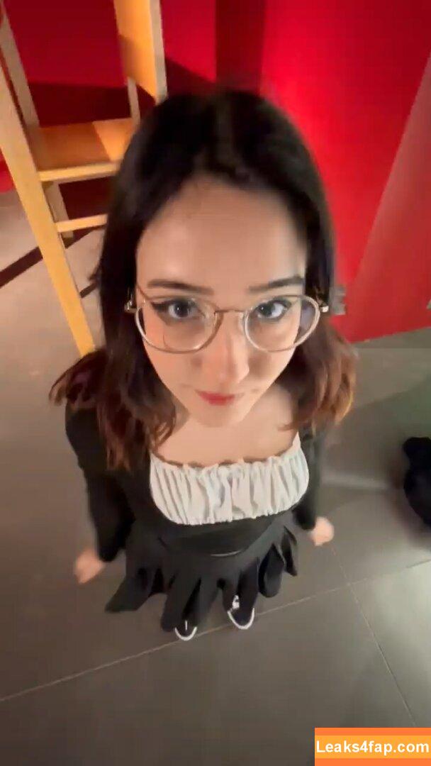 Nyukix / nyukix_ / omgcosplay leaked photo photo #0969