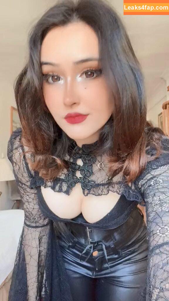 Nyukix / nyukix_ / omgcosplay leaked photo photo #0991