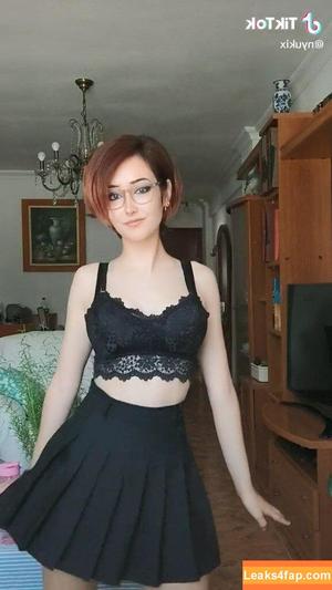 Nyukix фото #0140