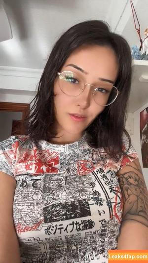 Nyukix фото #0542