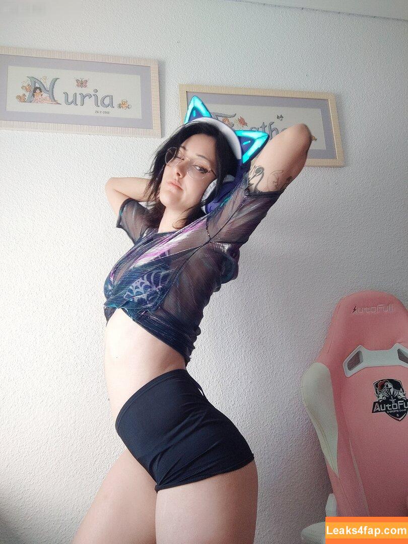 Nyukix / nyukix_ / omgcosplay leaked photo photo #1001