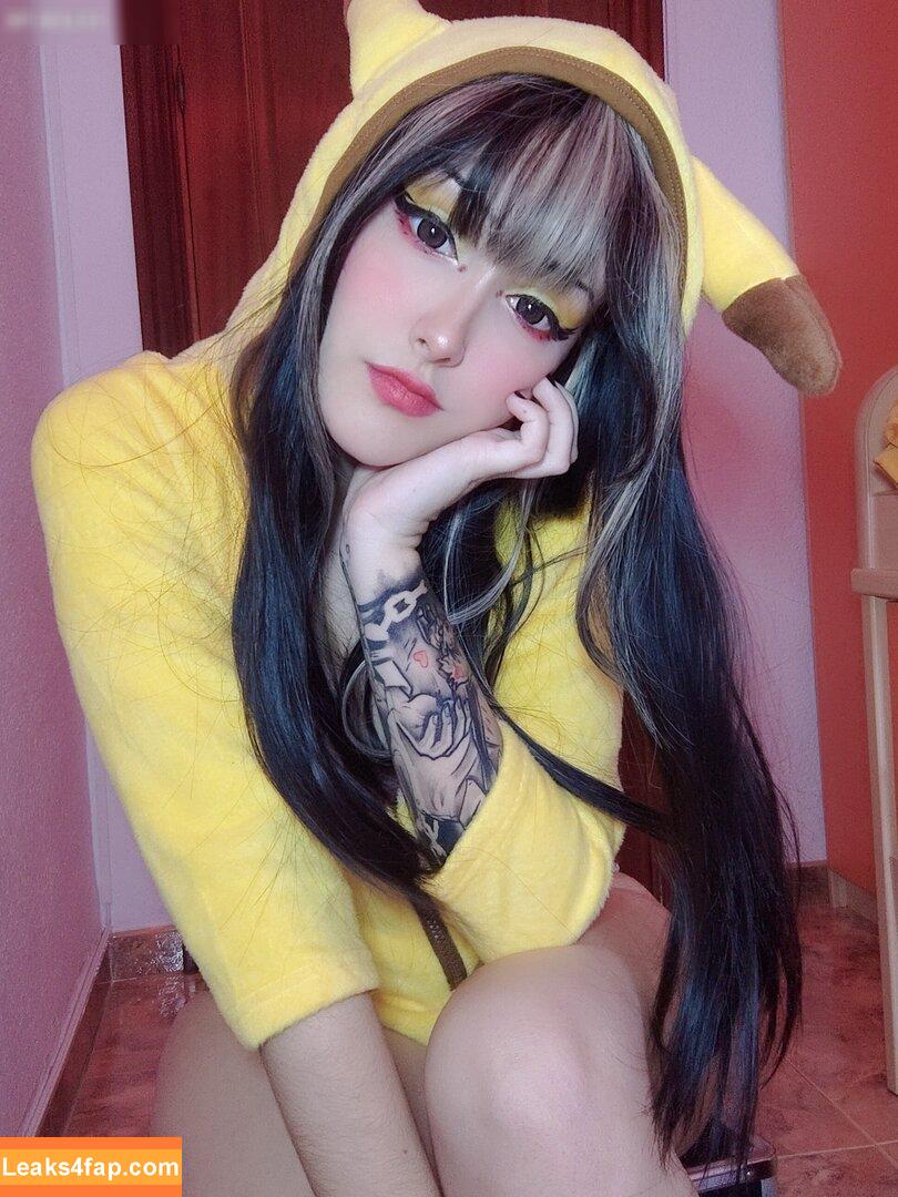 Nyukix / nyukix_ / omgcosplay leaked photo photo #1038