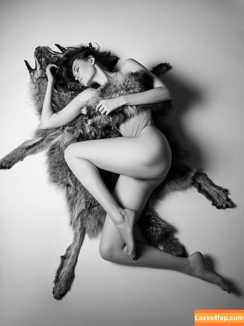 Nyuukke / Anna Kosik / quukske leaked photo photo #0081