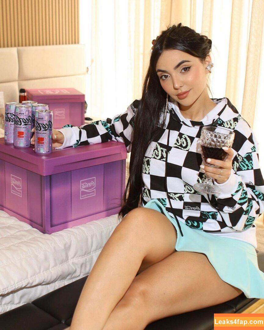 Nyvi Estephan / Discussão / nyviestephan слитое фото фото #0059