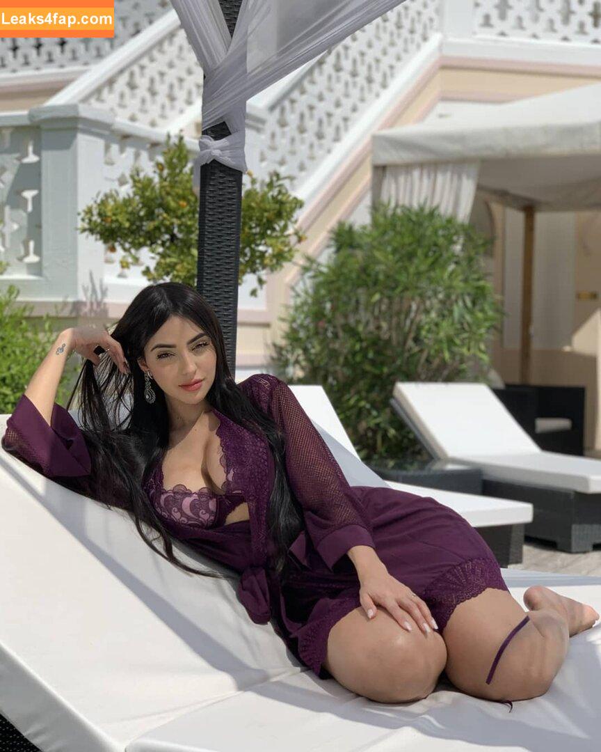 Nyvi Estephan / Discussão / nyviestephan слитое фото фото #0124