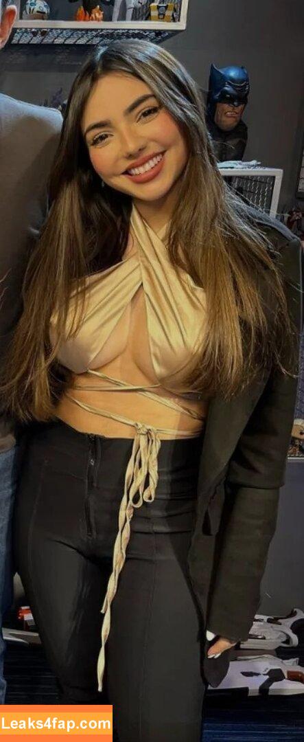 Nyvi Estephan / Discussão / nyviestephan слитое фото фото #0158