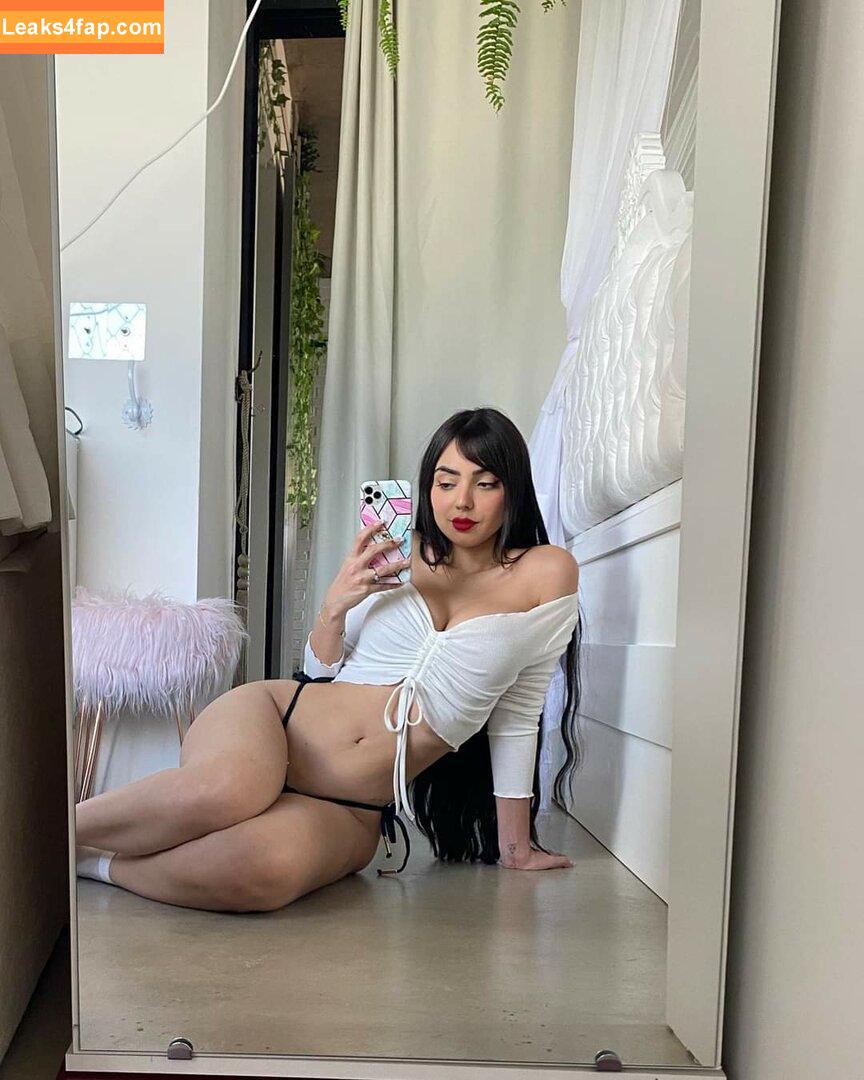 Nyvi Estephan / Discussão / nyviestephan слитое фото фото #0200