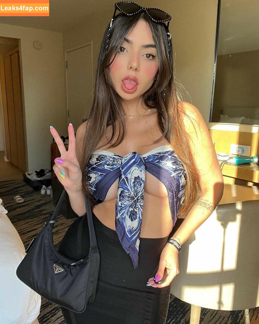 Nyvi Estephan / Discussão / nyviestephan слитое фото фото #0222