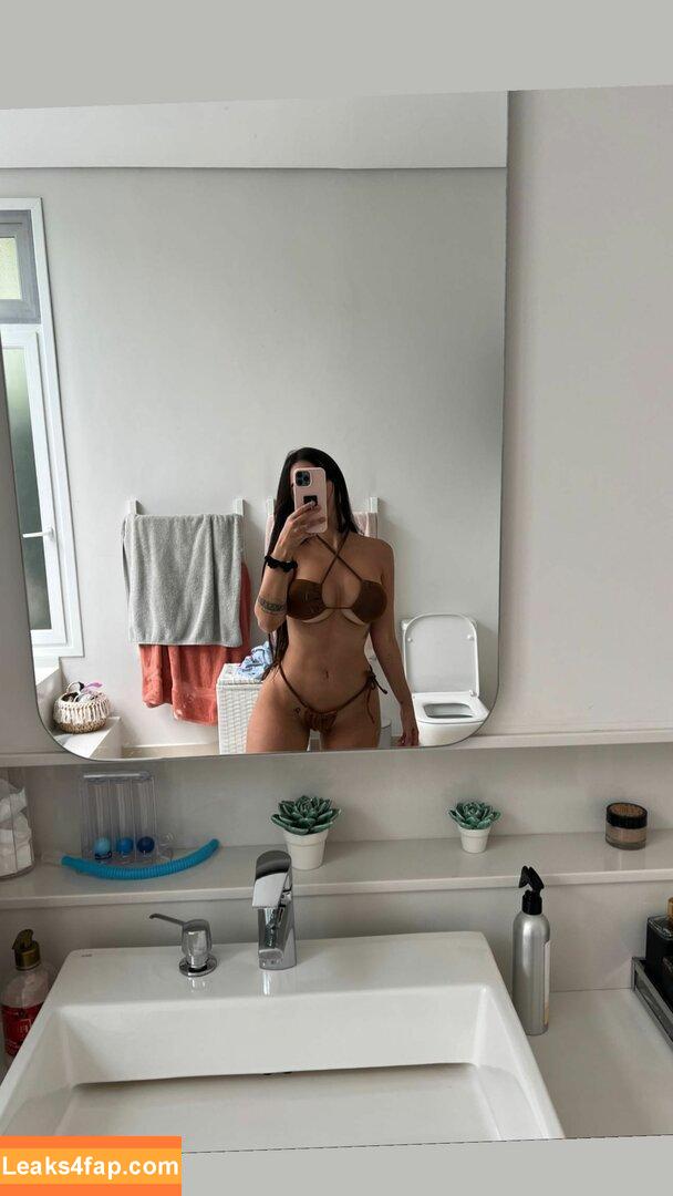 Nyvi Estephan / Discussão / nyviestephan слитое фото фото #0286