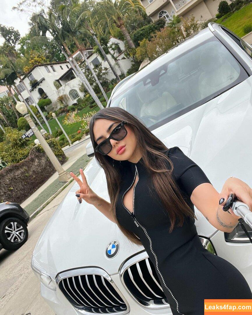 Nyvi Estephan / Discussão / nyviestephan слитое фото фото #0296