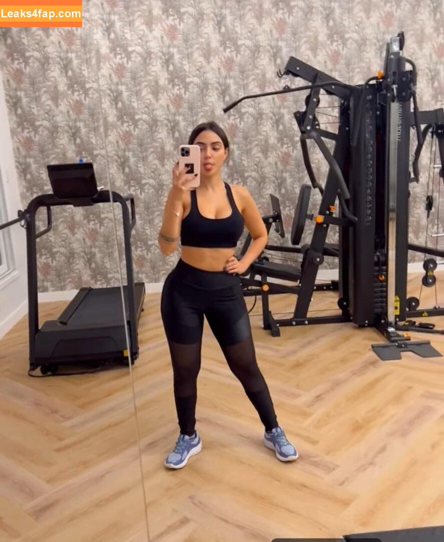 Nyvi Estephan / Discussão / nyviestephan слитое фото фото #0319