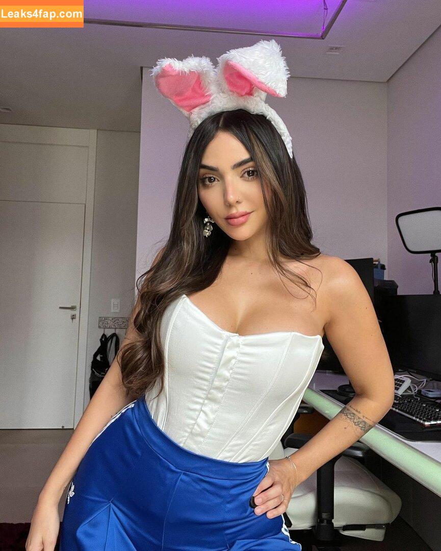 Nyvi Estephan / Discussão / nyviestephan слитое фото фото #0327