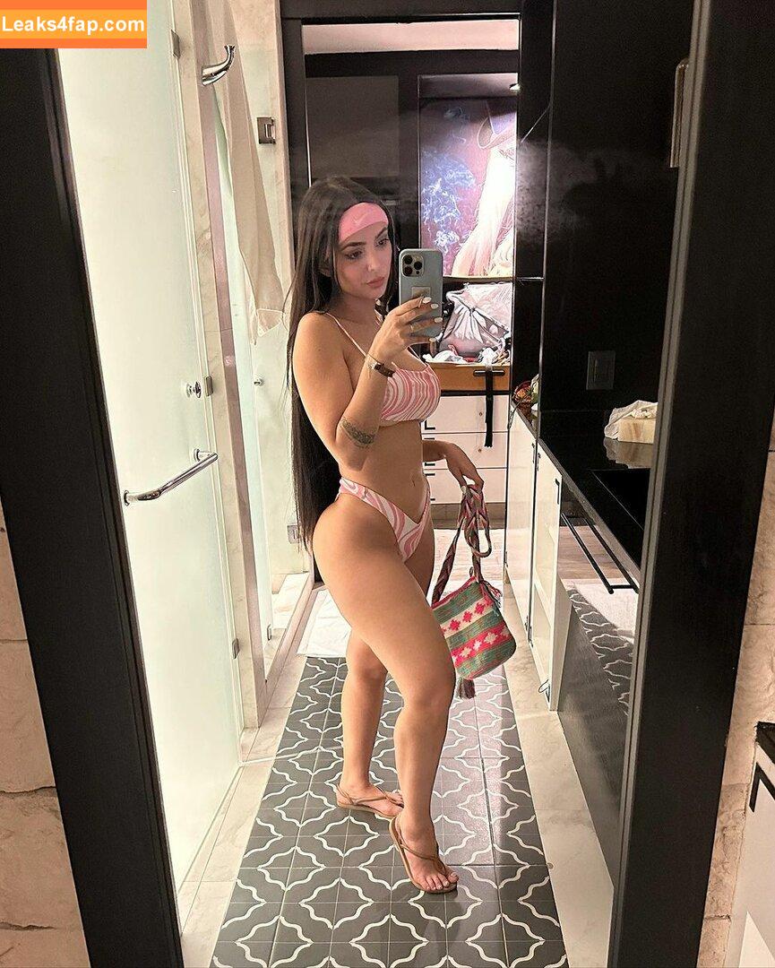 Nyvi Estephan / Discussão / nyviestephan слитое фото фото #0499