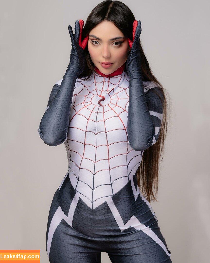 Nyvi Estephan / Discussão / nyviestephan leaked photo photo #0552