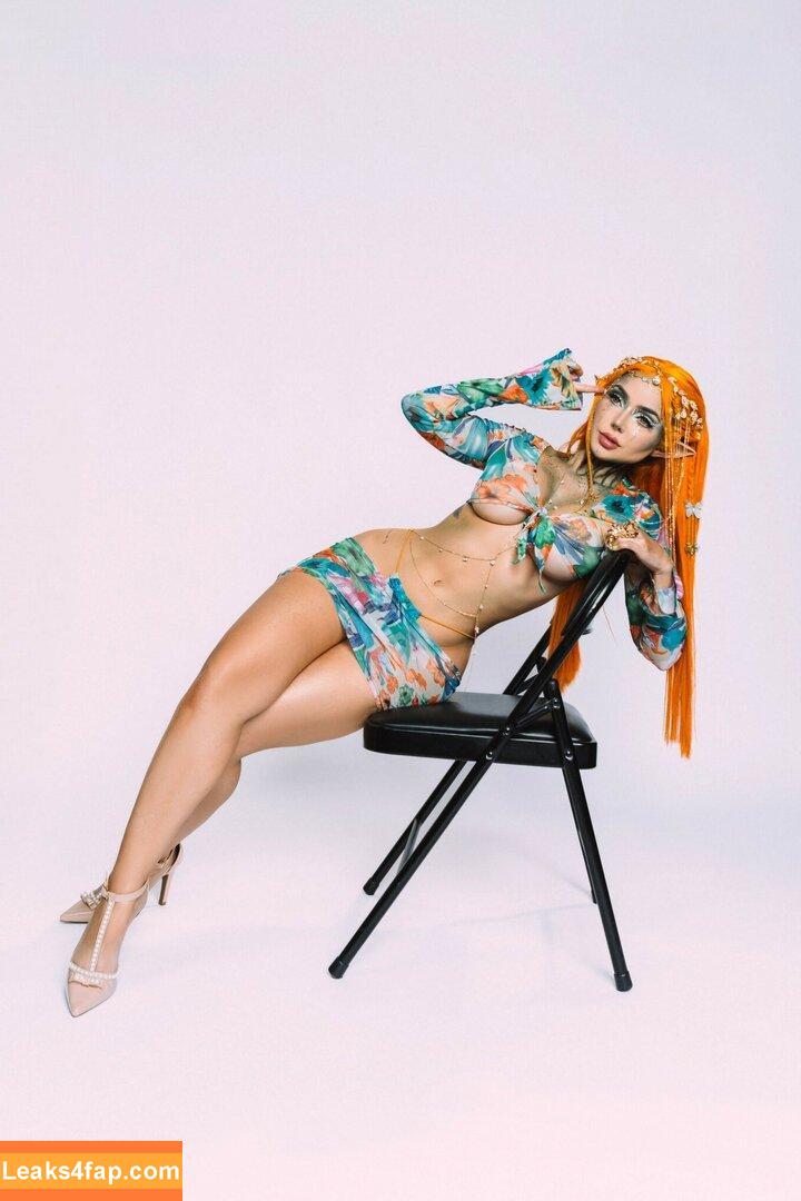 Nyvi Estephan / Discussão / nyviestephan leaked photo photo #0556