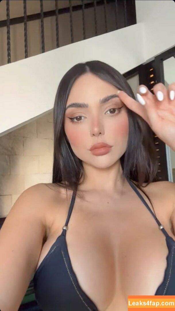 Nyvi Estephan / Discussão / nyviestephan leaked photo photo #0562