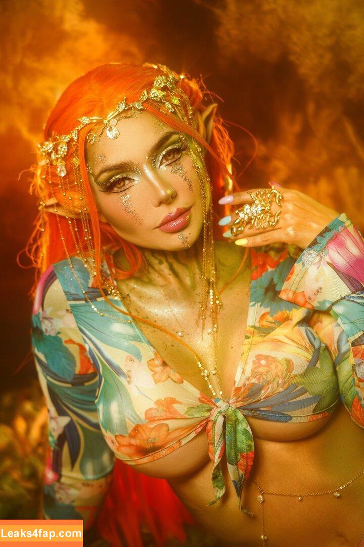 Nyvi Estephan / Discussão / nyviestephan leaked photo photo #0563