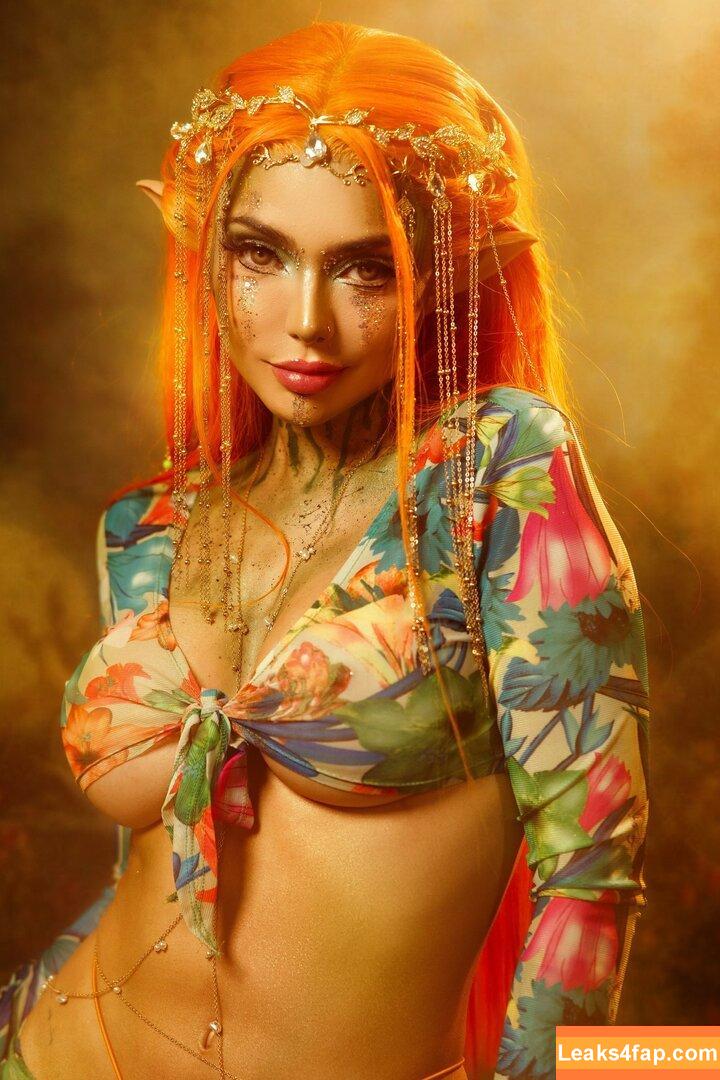 Nyvi Estephan / Discussão / nyviestephan leaked photo photo #0565