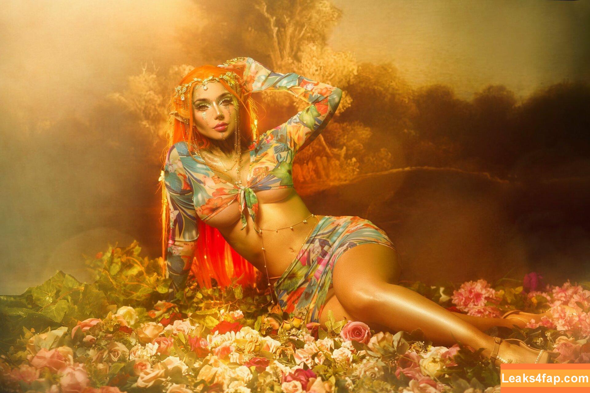 Nyvi Estephan / Discussão / nyviestephan leaked photo photo #0566