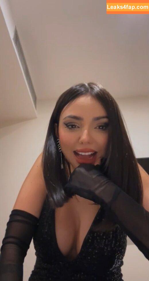 Nyvi Estephan / Discussão / nyviestephan leaked photo photo #0578