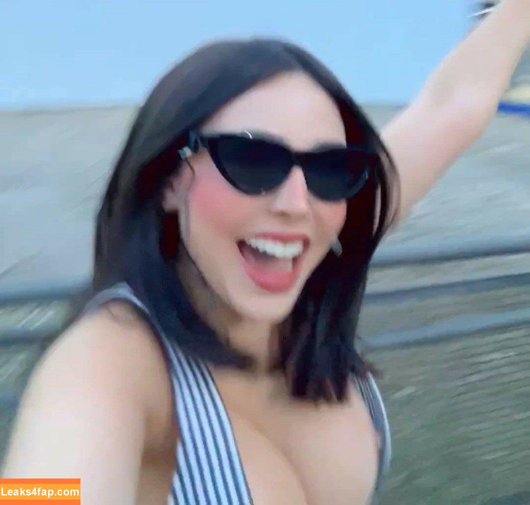 Nyvi Estephan / Discussão / nyviestephan leaked photo photo #0632