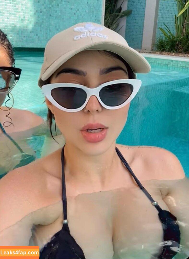 Nyvi Estephan / Discussão / nyviestephan leaked photo photo #0792