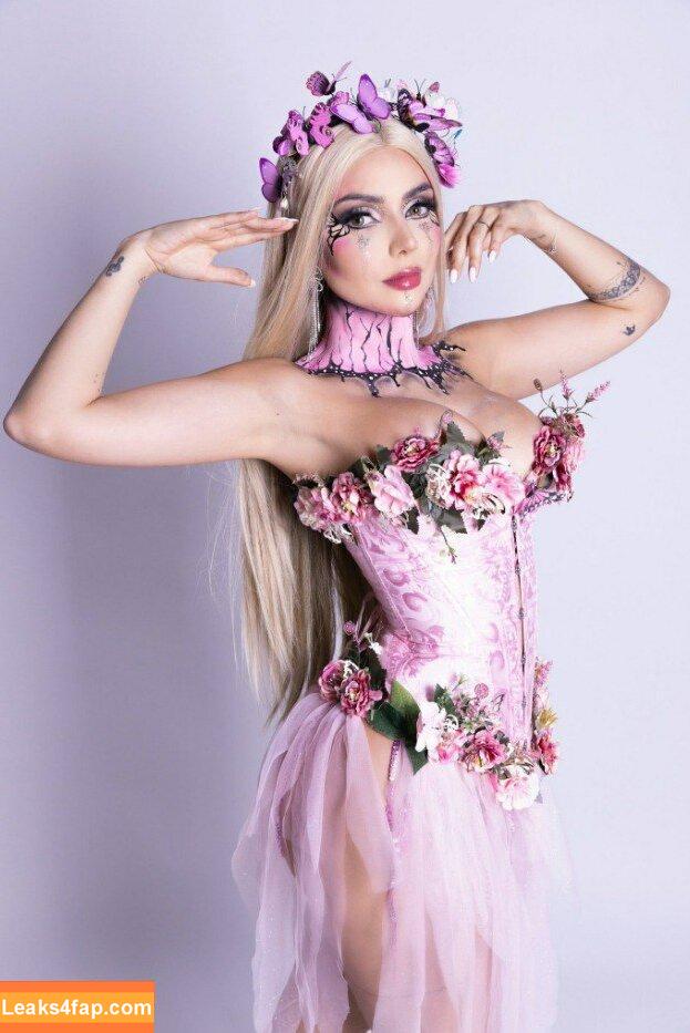 Nyvi Estephan / Discussão / nyviestephan leaked photo photo #0798