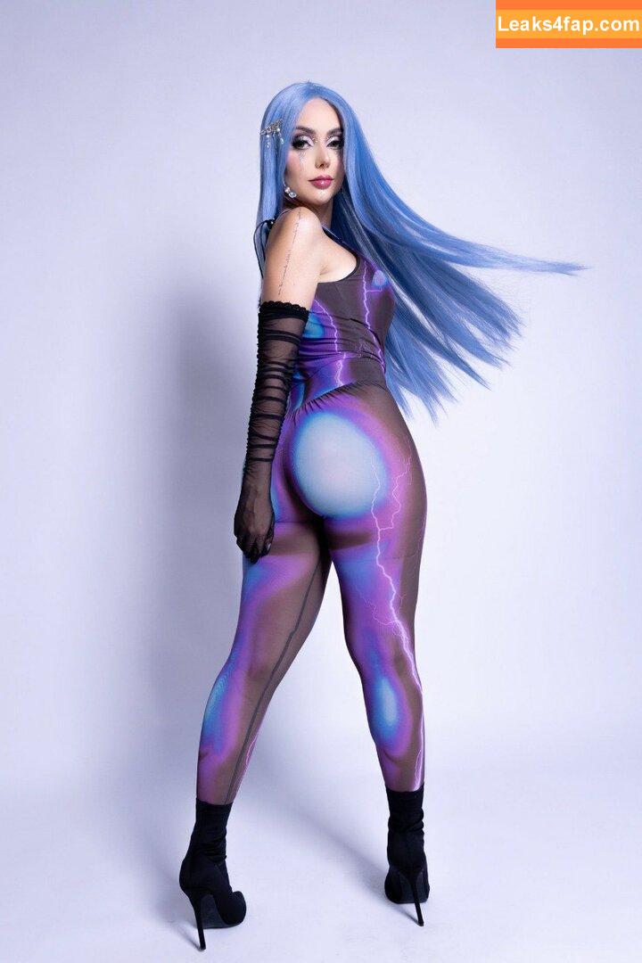 Nyvi Estephan / Discussão / nyviestephan leaked photo photo #0819