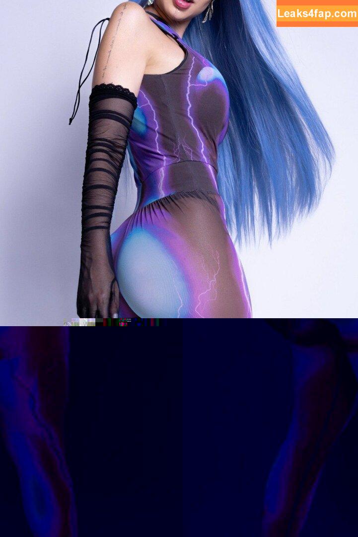 Nyvi Estephan / Discussão / nyviestephan leaked photo photo #0830