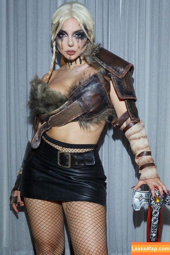 Nyvi Estephan / Discussão / nyviestephan leaked photo photo #0845