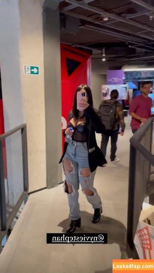 Nyvi Estephan фото #0009