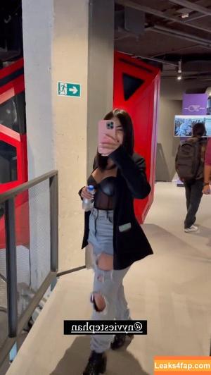 Nyvi Estephan фото #0010