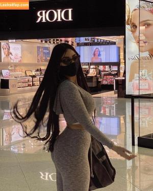 Nyvi Estephan фото #0095