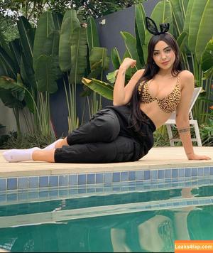 Nyvi Estephan фото #0117