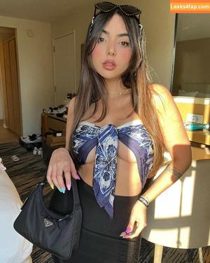 Nyvi Estephan фото #0220