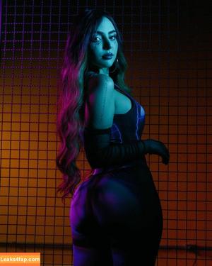 Nyvi Estephan фото #0226