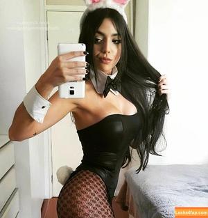 Nyvi Estephan фото #0411