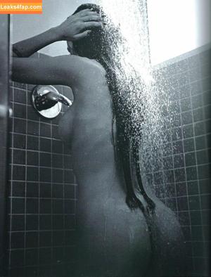 Nyvi Estephan фото #0413