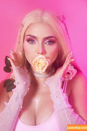 Nyvi Estephan фото #0464