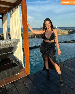 Nyvi Estephan фото #0487